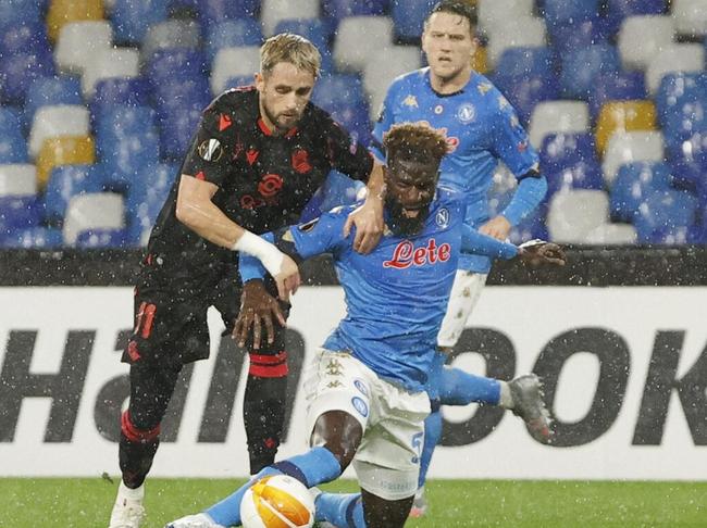 华体会登录-莱比锡轻取里昂,贝尔补时绝平西甲的简单介绍 第2张 华体会登录-莱比锡轻取里昂,贝尔补时绝平西甲的简单介绍 第2张