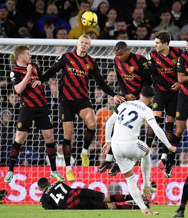 华体会体育-曼城险胜里昂,内马尔梅开二度德甲 第1张 华体会体育-曼城险胜里昂,内马尔梅开二度德甲 第1张