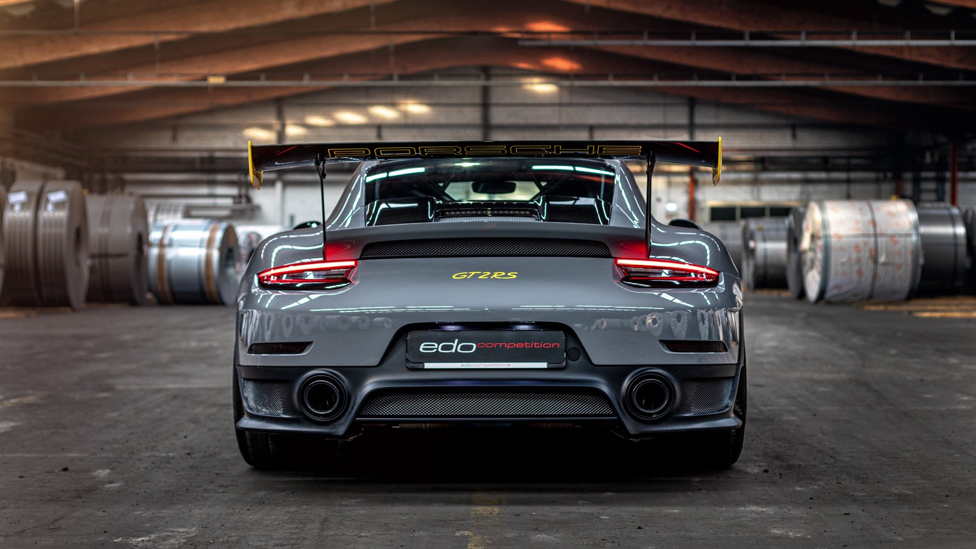 华体会体育-生涯之夜击穿钢铁防线！奥亚尔萨瓦尔加冕，悬念终章苏格兰险胜威尔士  第2张